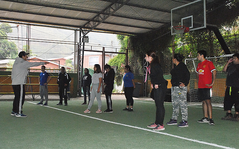 Santo Tomás Viña del Mar ofrece cursos gratuitos y abiertos para formar futuros monitores deportivos
