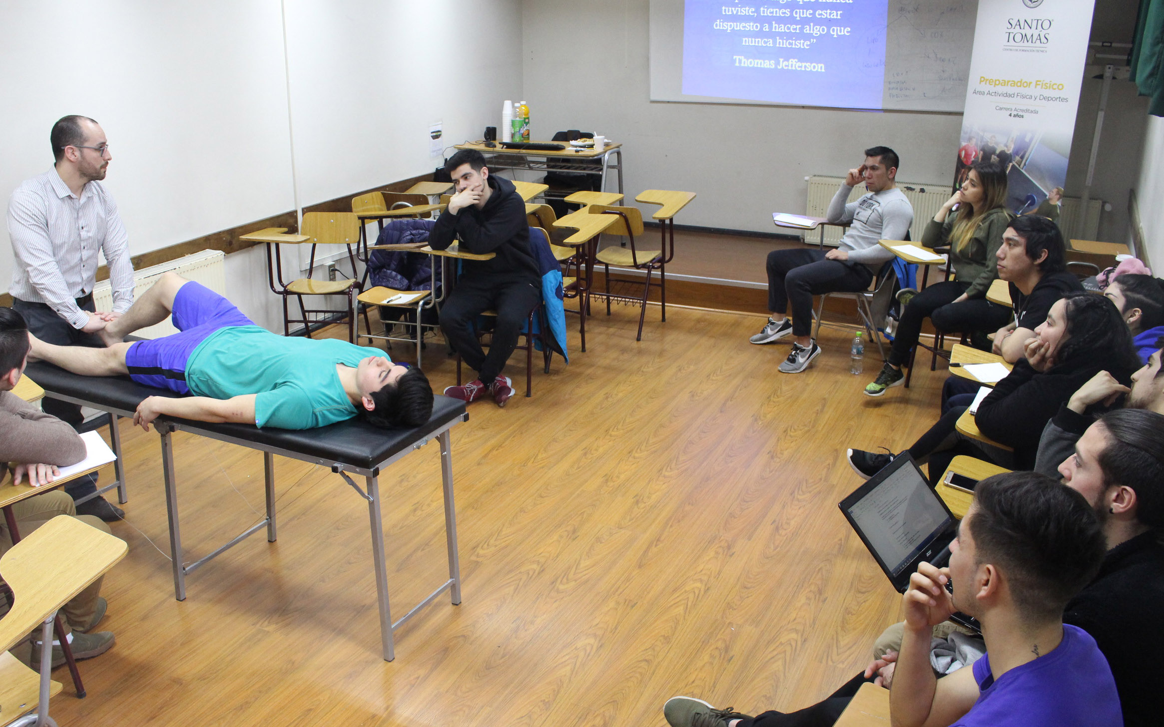 Preparadores físicos actualizan conocimientos en rehabilitación deportiva